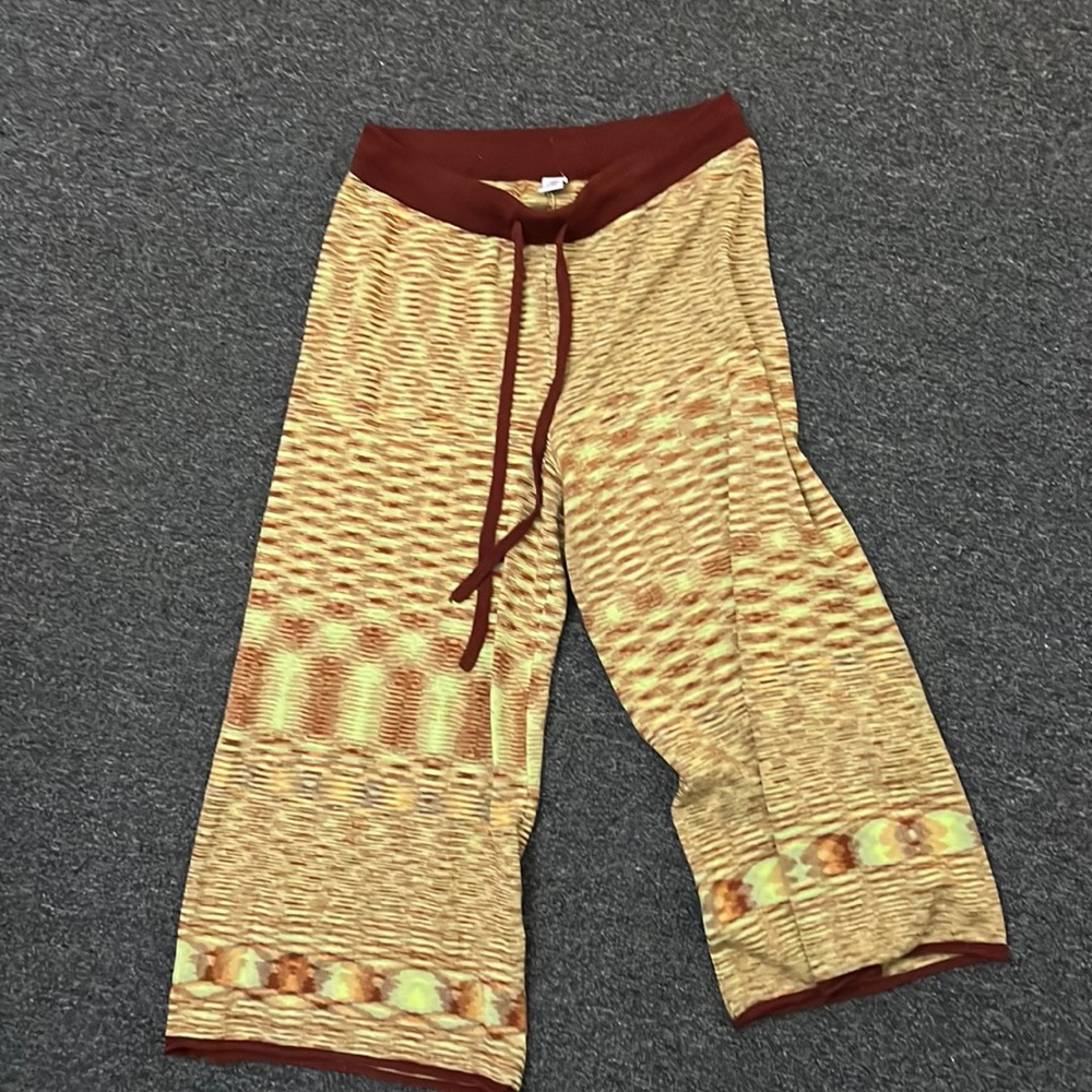 Print capris